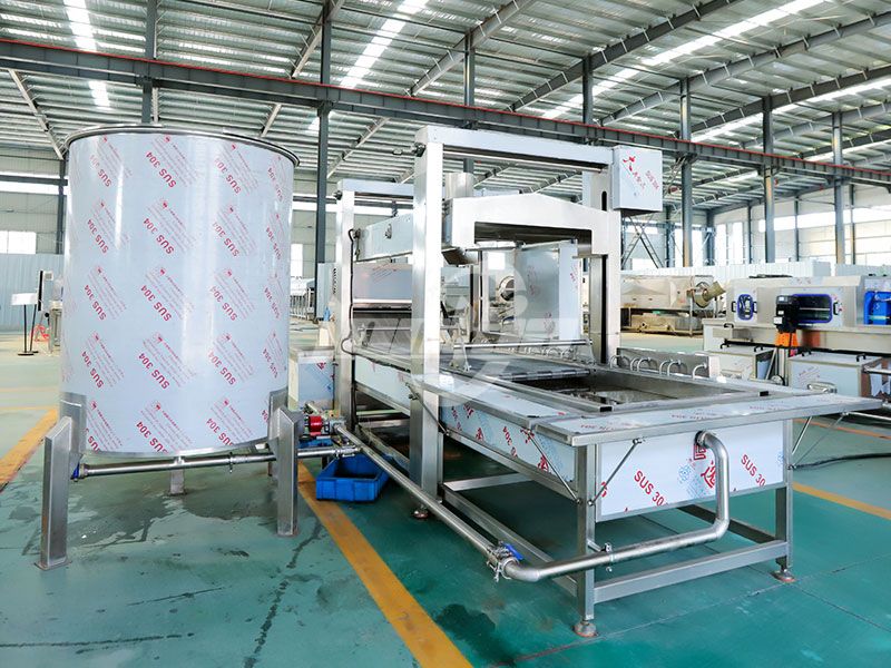 Benefits of Using a Continuous Frying Machine in Food Production